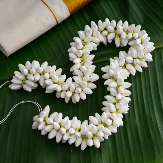 Buy Fresh Mullai Flower at Veenas.com - Online Indian Grocery Store UK